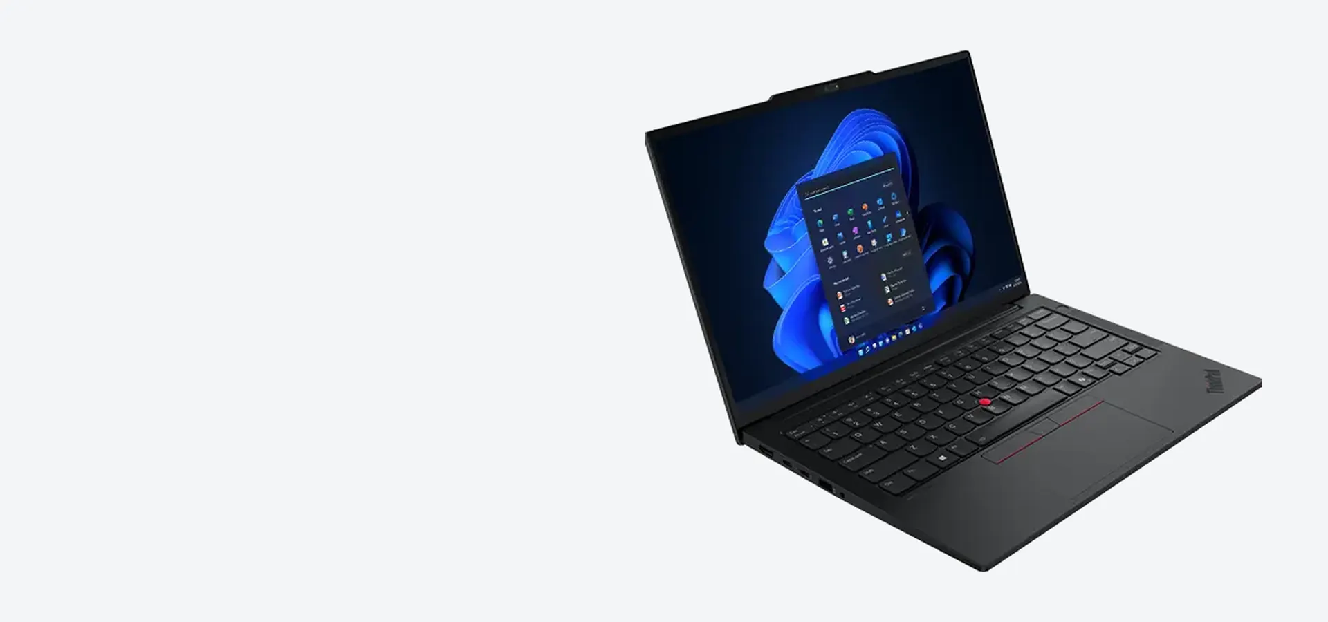 Notebook Lenovo ThinkPad E14 Gen 7 de 14 pulgadas con procesador Intel Core Ultra, vista abierta